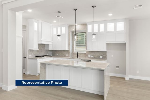 1809 Briarwood Way, Midlothian, TX 76065