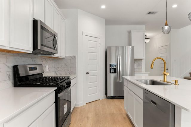 31730 Carlisle Cove Court, Fulshear, TX 77441