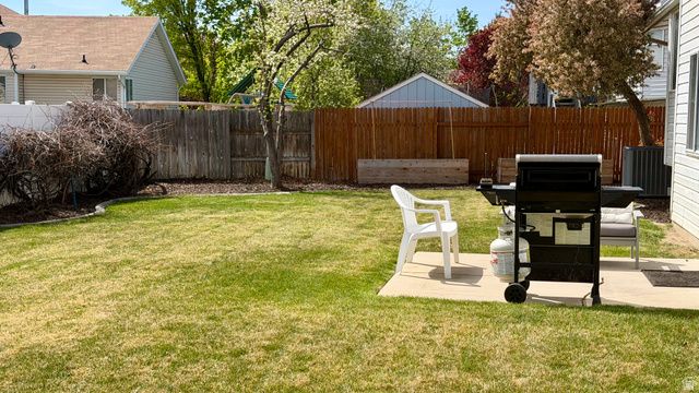 11261 S HAVRE CIR, Sandy, UT 84070