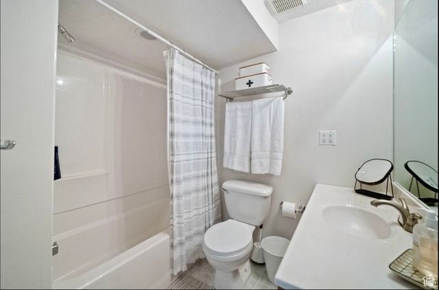 11261 S HAVRE CIR, Sandy, UT 84070