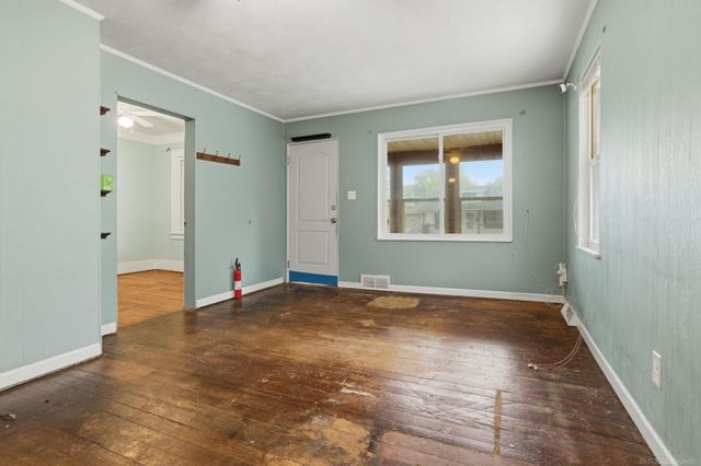 28041 Maple Street, Roseville, MI 48066