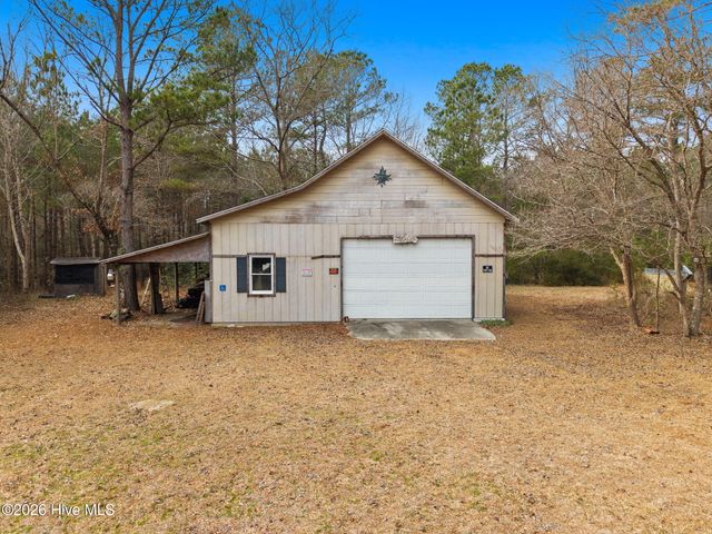 2823 Maco Road NE, Leland, NC 28451