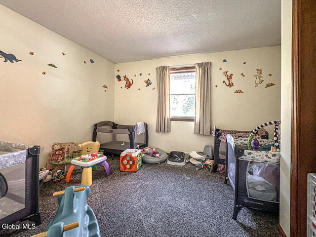 3 Fox Farm Road, Queensbury, NY 12804