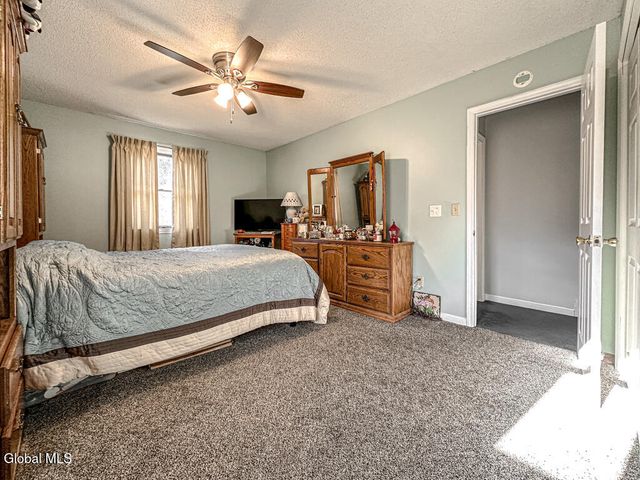 3 Fox Farm Road, Queensbury, NY 12804