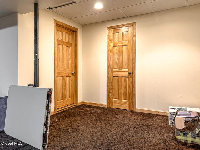 3 Fox Farm Road, Queensbury, NY 12804