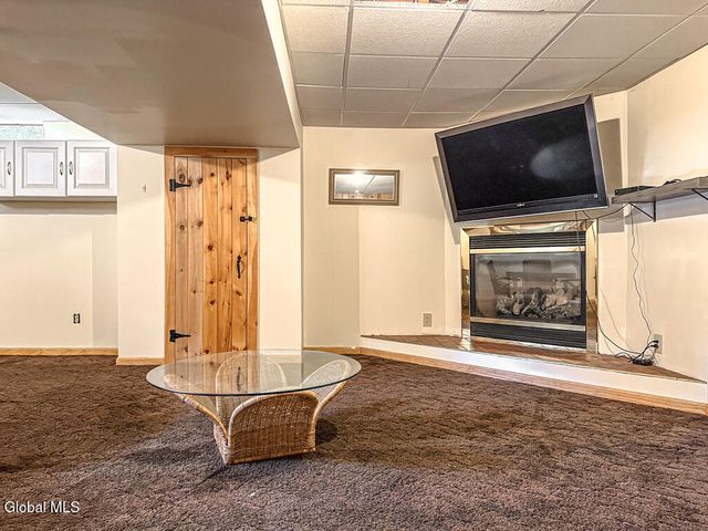 3 Fox Farm Road, Queensbury, NY 12804