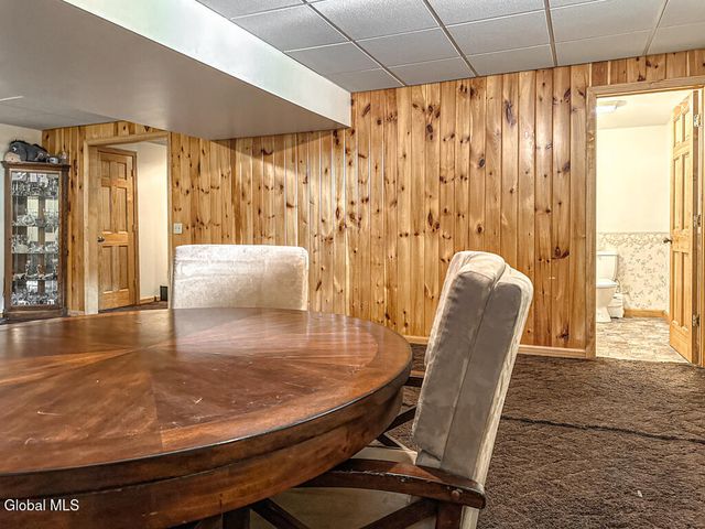 3 Fox Farm Road, Queensbury, NY 12804