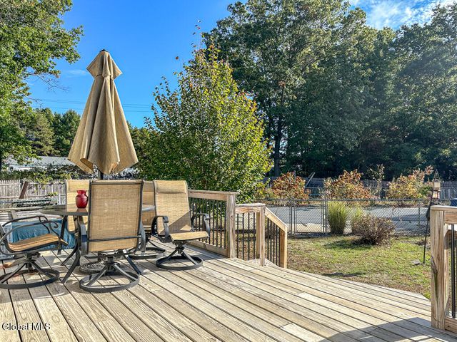 3 Fox Farm Road, Queensbury, NY 12804