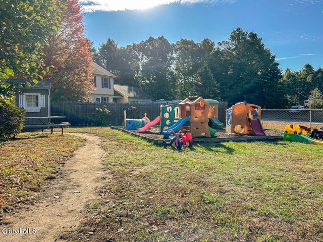 3 Fox Farm Road, Queensbury, NY 12804