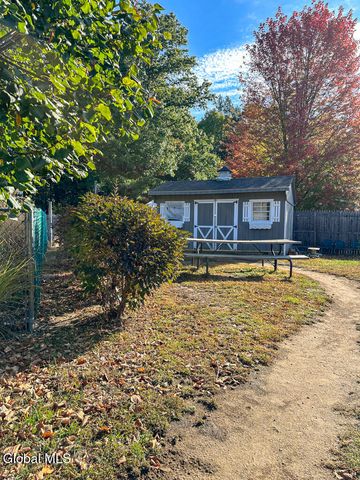 3 Fox Farm Road, Queensbury, NY 12804