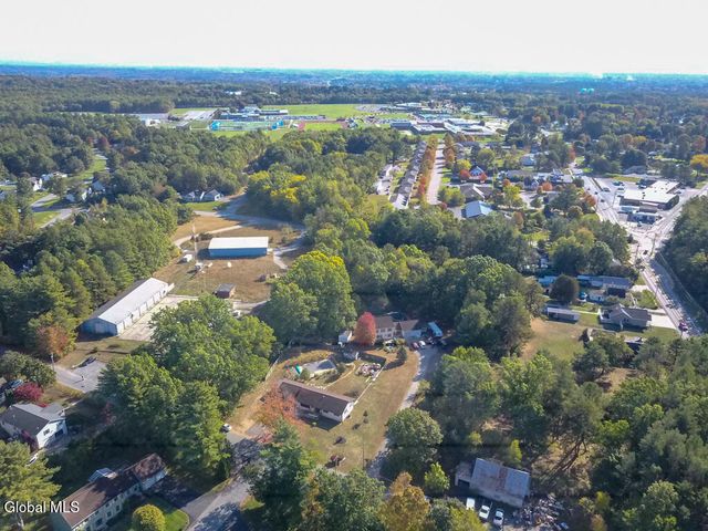 3 Fox Farm Road, Queensbury, NY 12804
