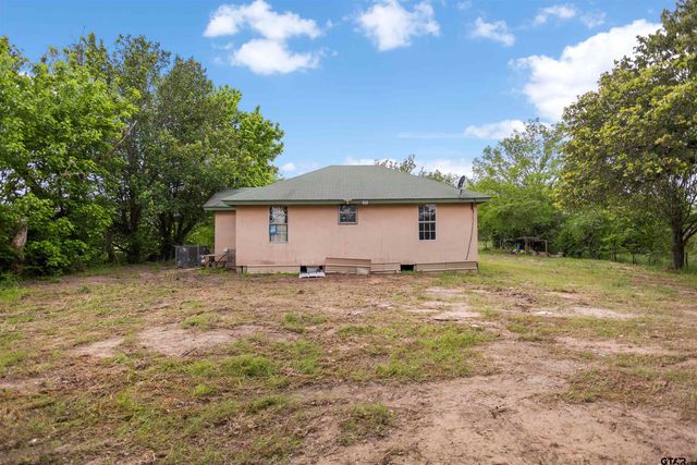 2240 County Rd 1502, Van, TX 75790