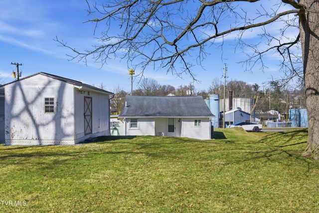 540 Oakwood Street, Bristol, TN 37620