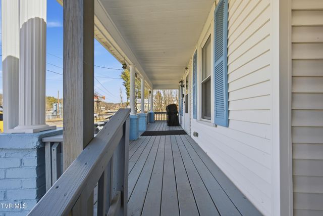 540 Oakwood Street, Bristol, TN 37620