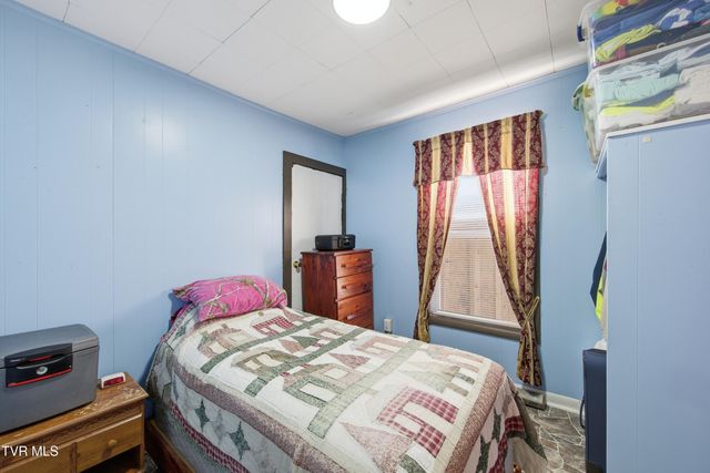 540 Oakwood Street, Bristol, TN 37620