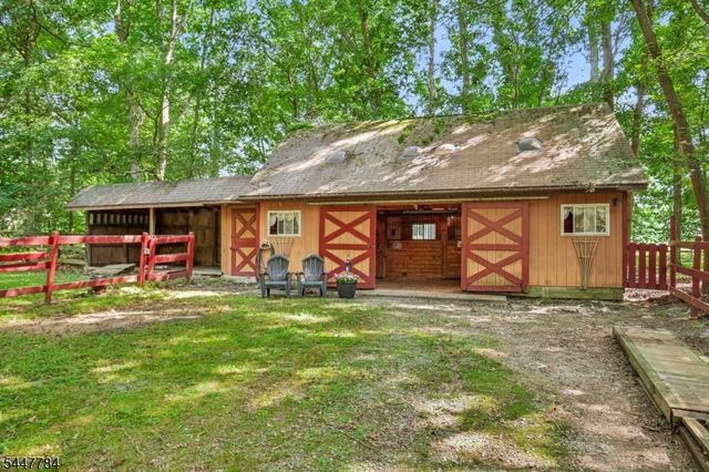 69 Van Orden Rd, West Milford Twp., NJ 07435