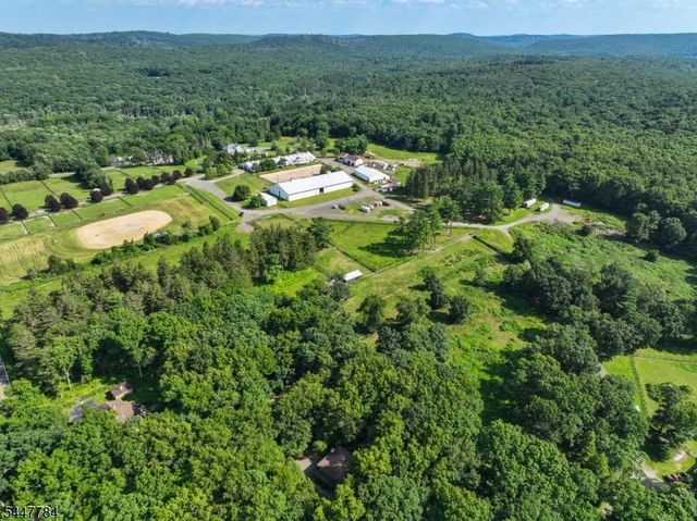 69 Van Orden Rd, West Milford Twp., NJ 07435