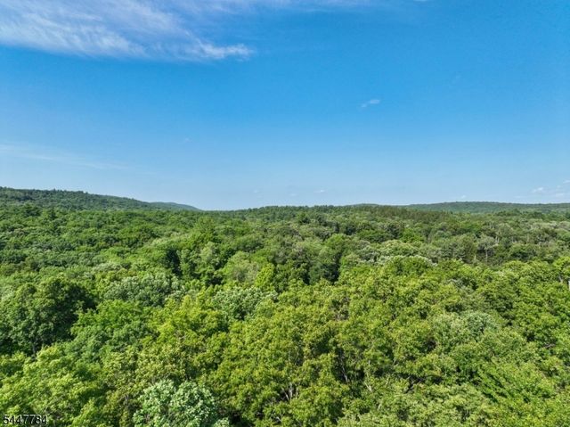 69 Van Orden Rd, West Milford Twp., NJ 07435