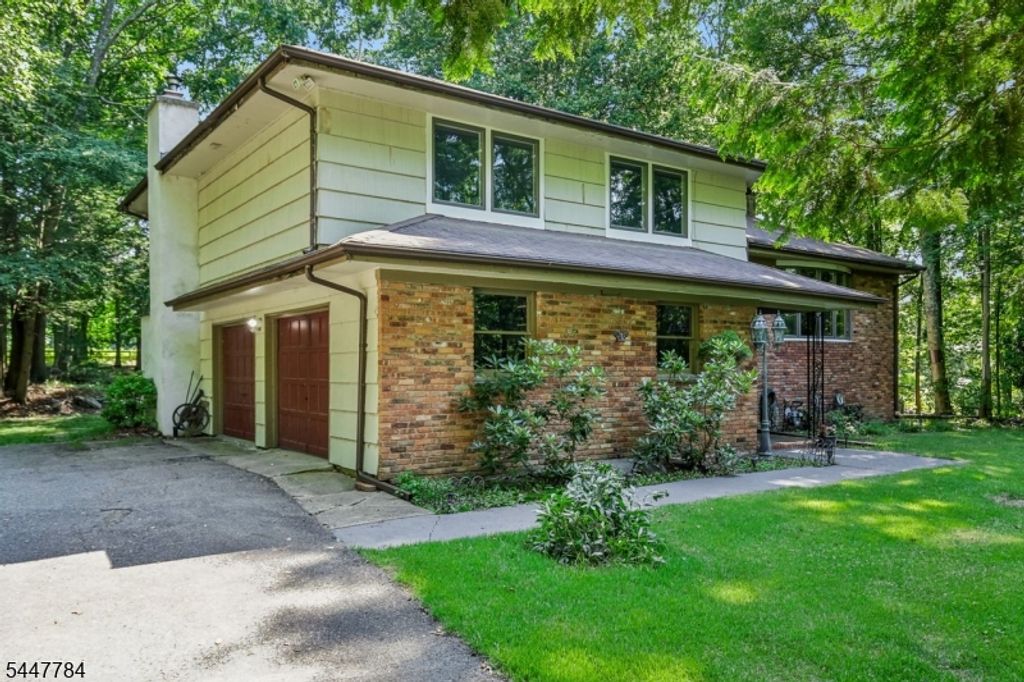 69 Van Orden Rd, West Milford Twp., NJ 07435