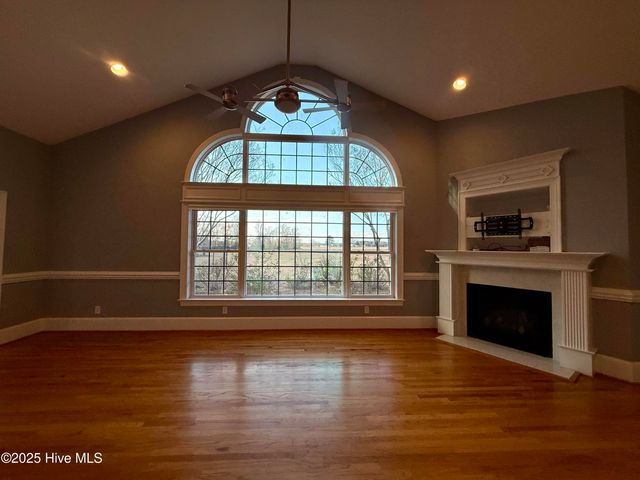 1380 Bear Trap Road, Williamston, NC 27892