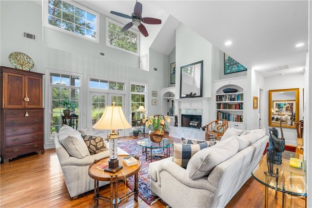 14 Amberwood Circle, Savannah, GA 31405