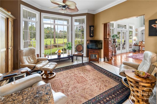 14 Amberwood Circle, Savannah, GA 31405