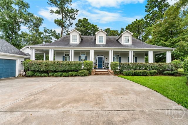 14 Amberwood Circle, Savannah, GA 31405