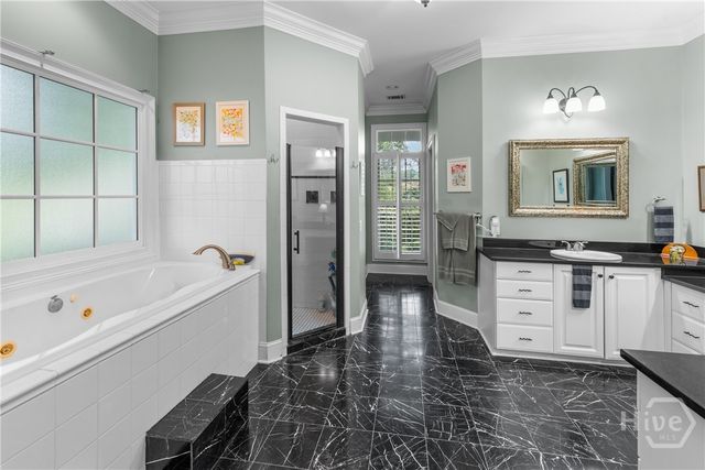 14 Amberwood Circle, Savannah, GA 31405