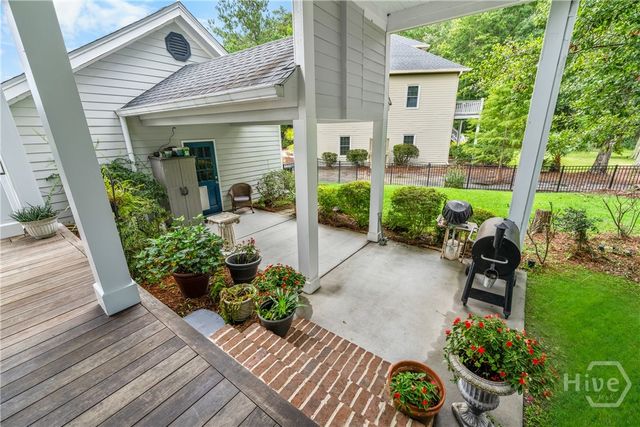 14 Amberwood Circle, Savannah, GA 31405