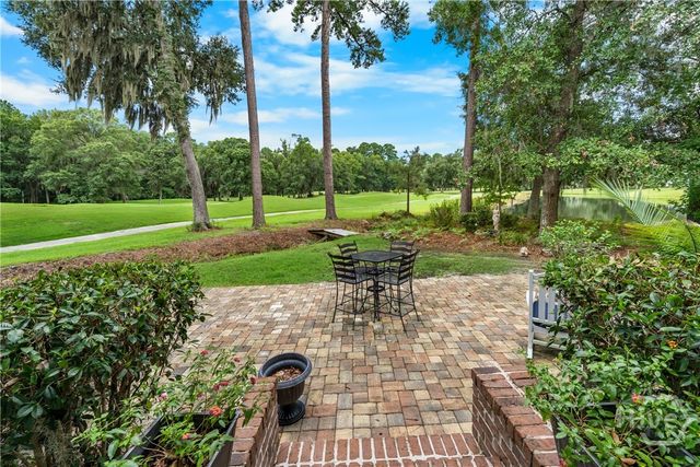 14 Amberwood Circle, Savannah, GA 31405