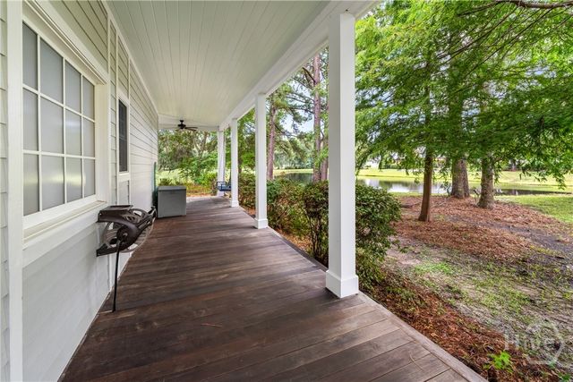 14 Amberwood Circle, Savannah, GA 31405
