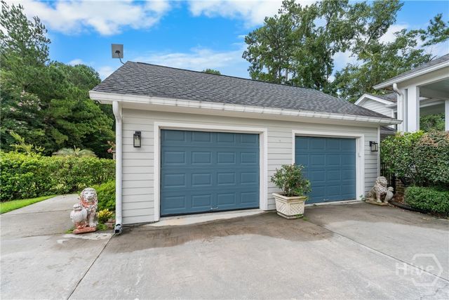 14 Amberwood Circle, Savannah, GA 31405