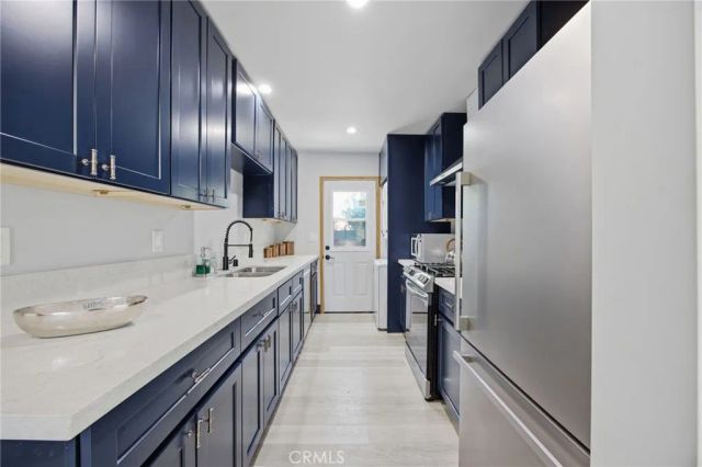 17660 Martha Street, Encino, CA 91316