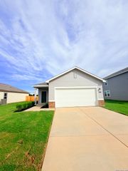 10219 Pine River, San Antonio, TX 78154