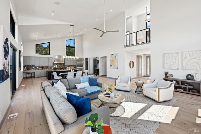 5095 Knollwood Ct, Santa Rosa, CA 95403