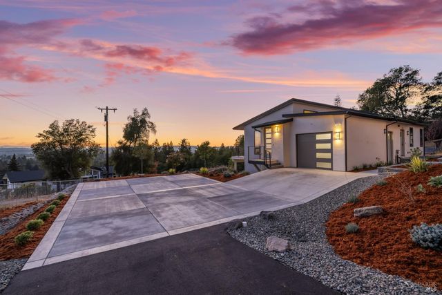 5095 Knollwood Ct, Santa Rosa, CA 95403