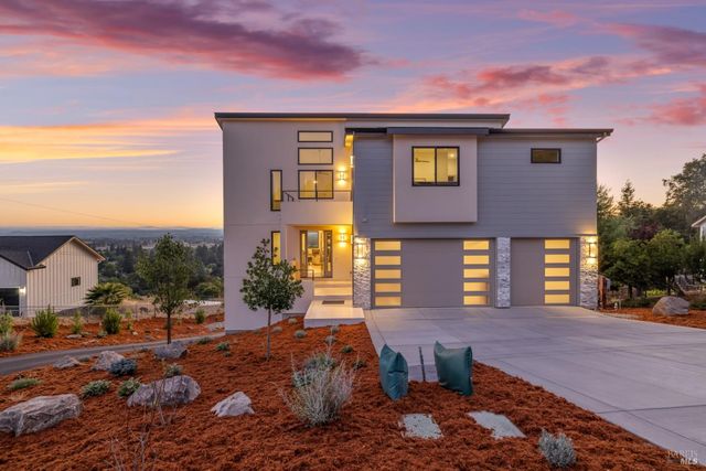 5095 Knollwood Ct, Santa Rosa, CA 95403