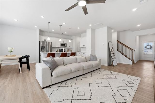 22 Felton Walk SE, Cartersville, GA 30120