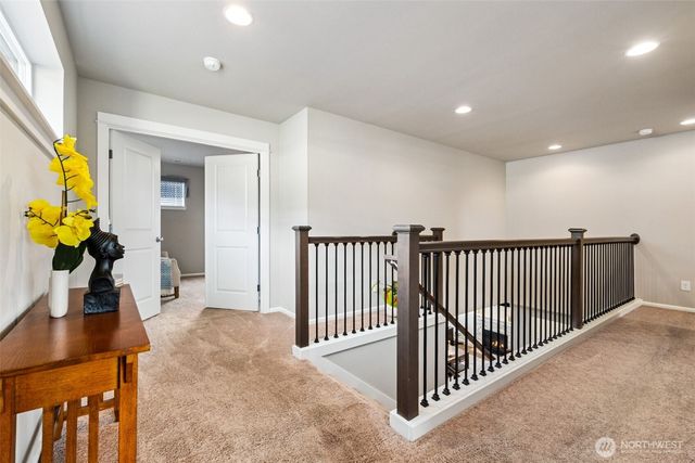 24524 96th Avenue S, Kent, WA 98030