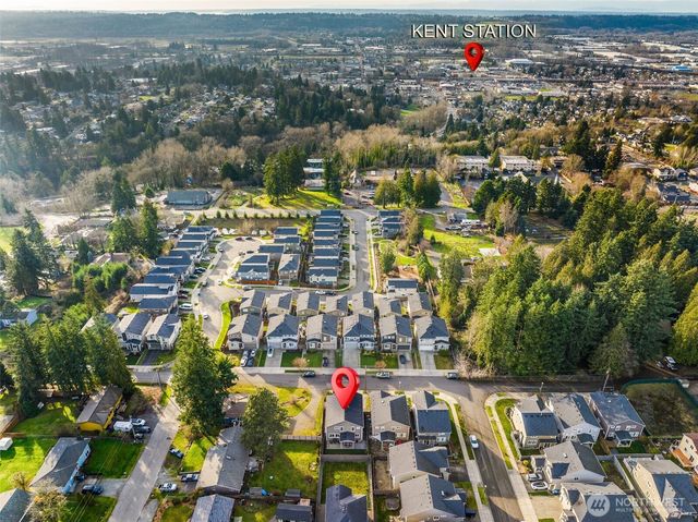 24524 96th Avenue S, Kent, WA 98030