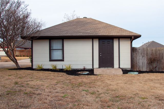 3104 Canton Street, Greenville, TX 75402