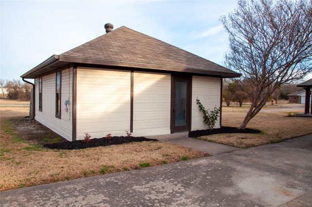 3104 Canton Street, Greenville, TX 75402