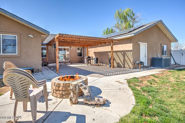 1400 Golden Park Way, Fallon, NV 89406