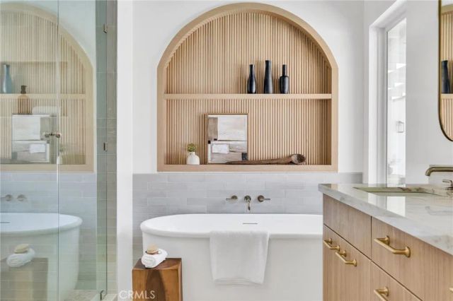 1320 Via Gabriel, Palos Verdes Estates, CA 90274