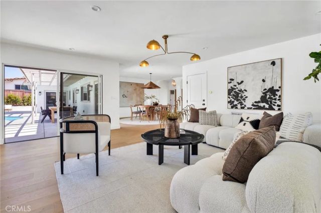 1320 Via Gabriel, Palos Verdes Estates, CA 90274