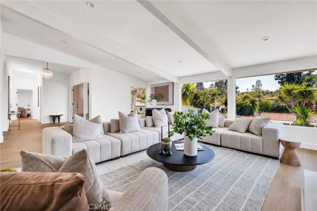 1320 Via Gabriel, Palos Verdes Estates, CA 90274