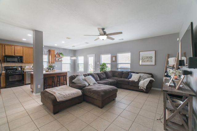 2823 Sage Bluff Avenue, Richmond, TX 77469