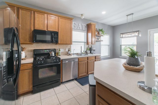 2823 Sage Bluff Avenue, Richmond, TX 77469