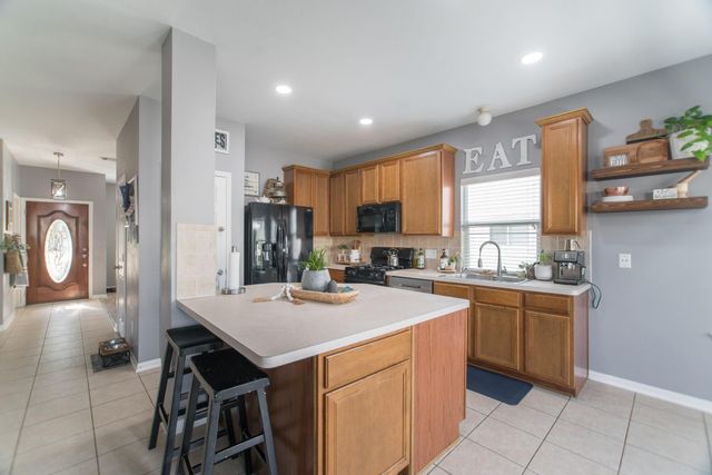 2823 Sage Bluff Avenue, Richmond, TX 77469