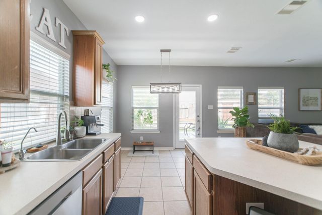 2823 Sage Bluff Avenue, Richmond, TX 77469